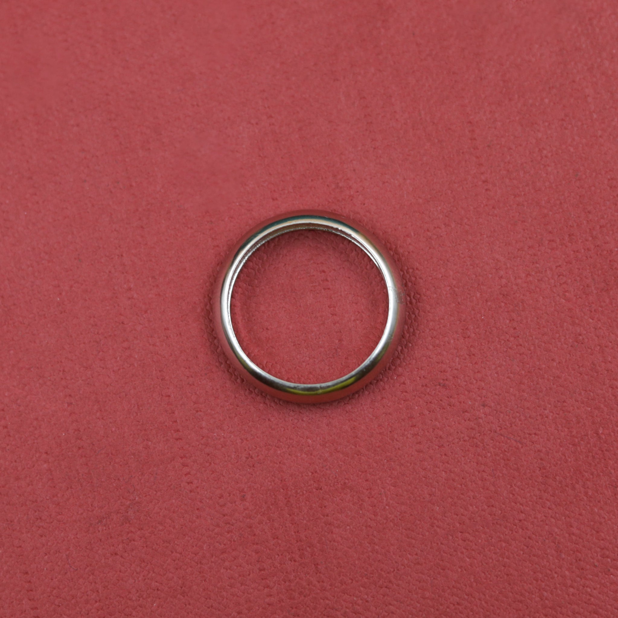 Pure Silver 925 Hallmarke silver Ring 8004-22