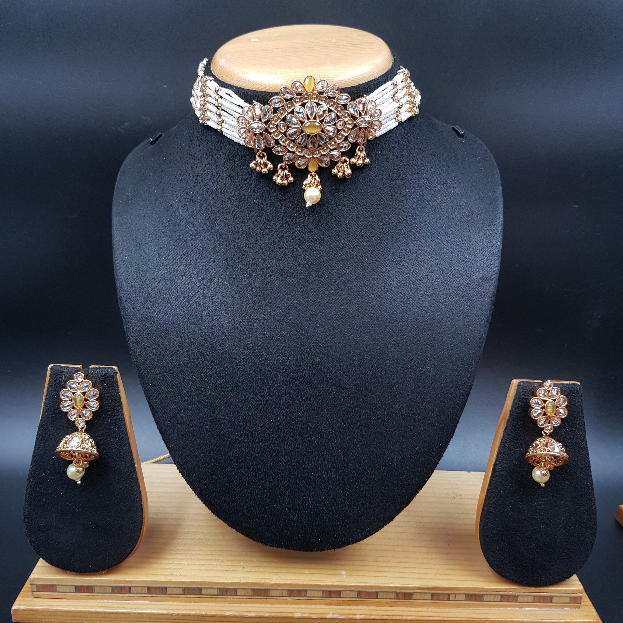 Choker Gold Look Necklace Set 3572-28 - Dazzles Jewellery