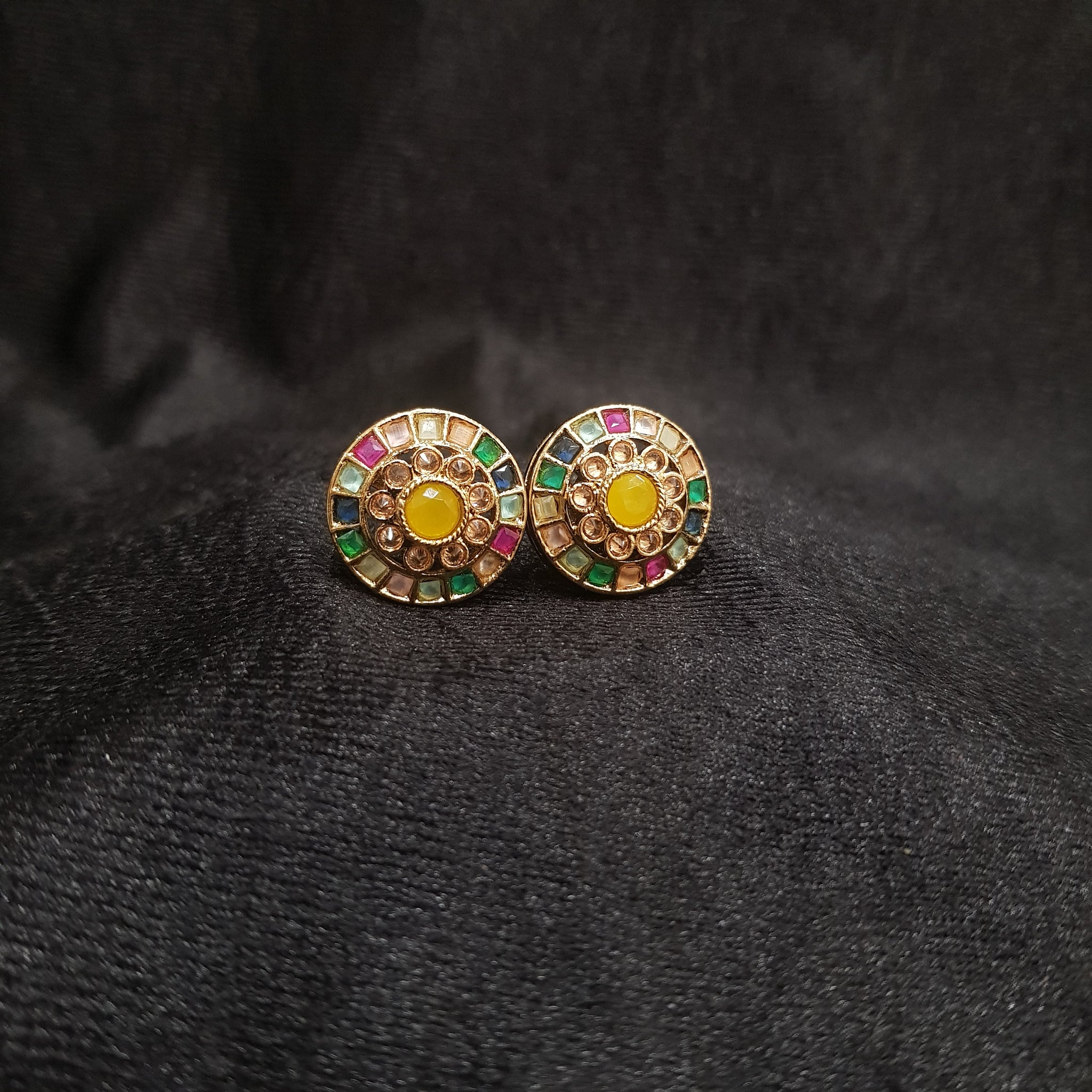 Tops/Studs Antique Earring 3954-28 - Dazzles Jewellery