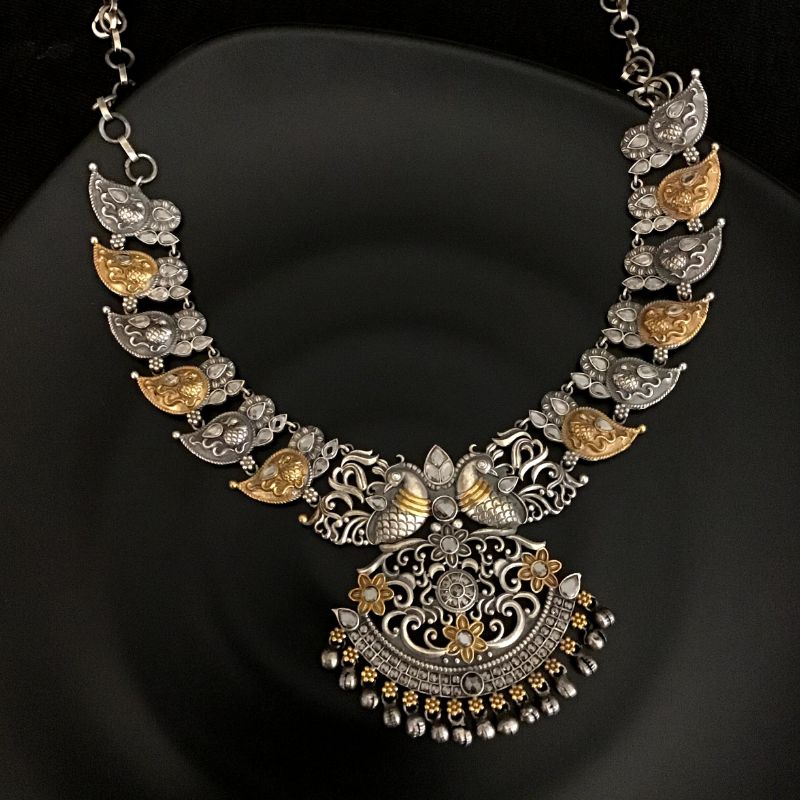 White Oxidized Necklace Set 7277-0612 - Dazzles Jewellery
