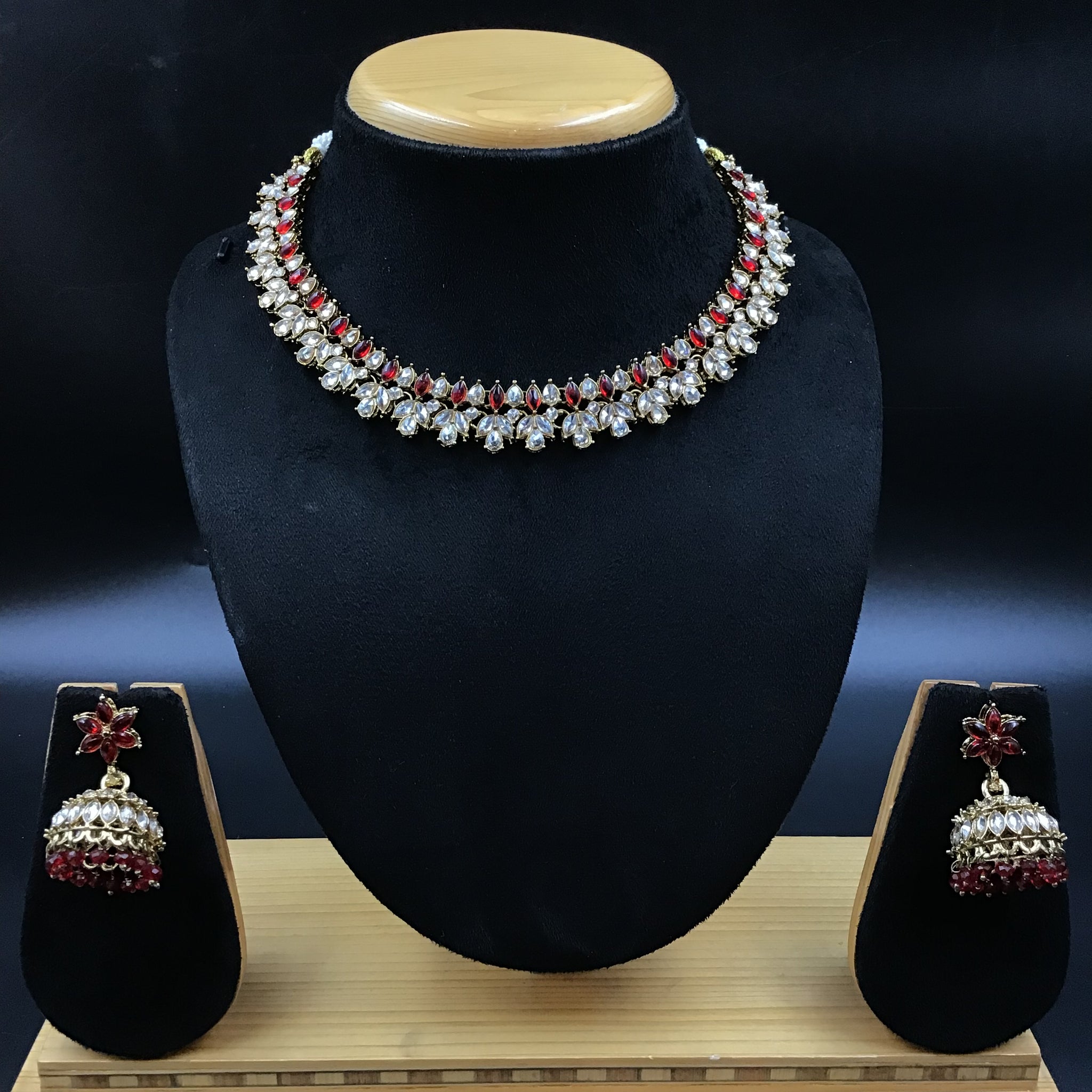 Round Neck Antique Necklace Set 7191-33 - Dazzles Jewellery