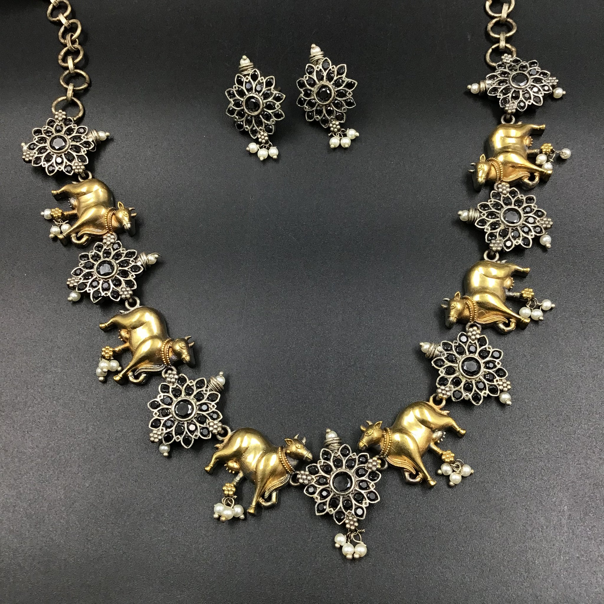 Round Neck Oxidized Necklace Set 4712-59 - Dazzles Jewellery