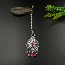 Zircon/AD Maang Tikka 10522-28