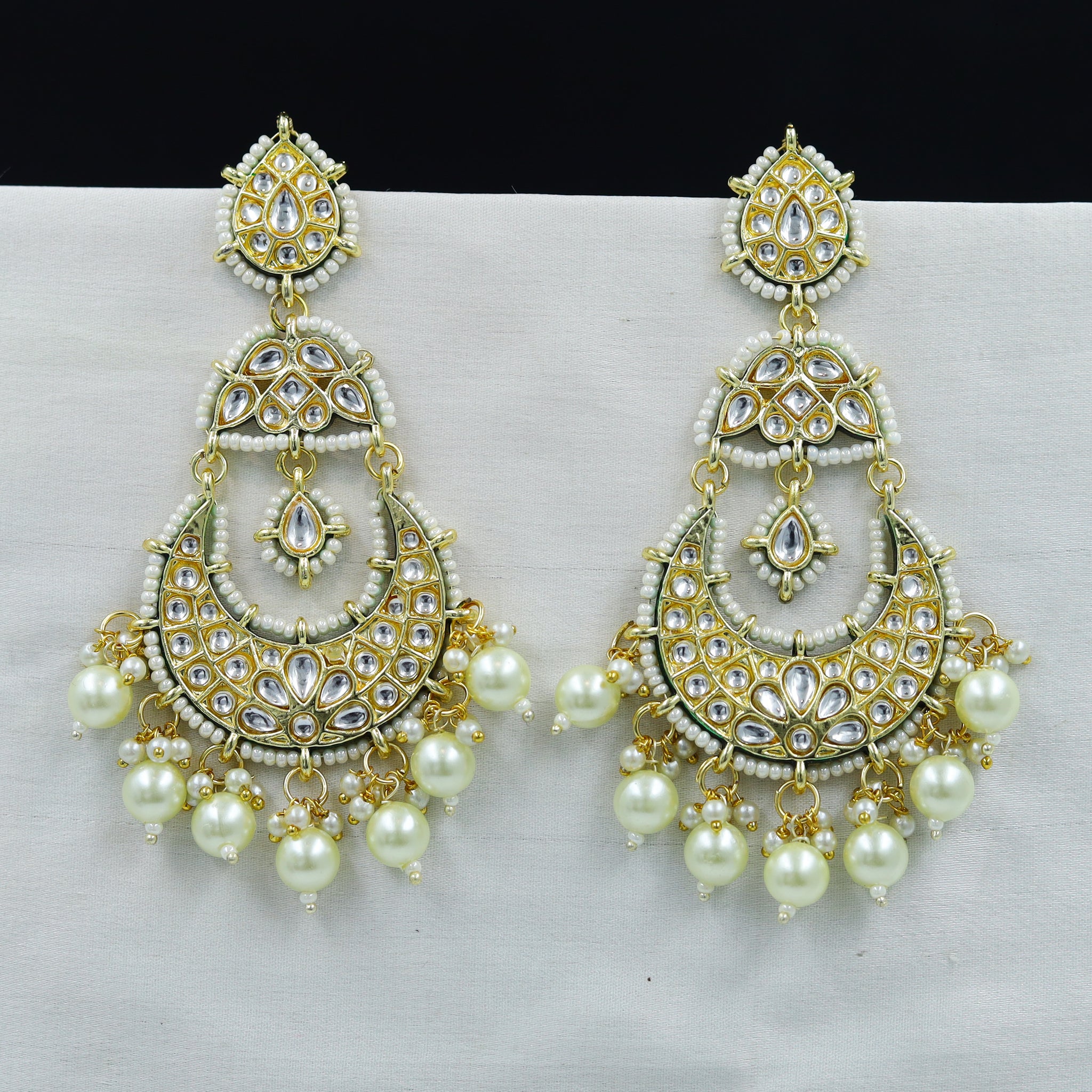 Danglers Kundan Earring 6882-28
