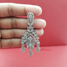 Danglers Zircon/AD Earring 8641-08 - Dazzles Jewellery