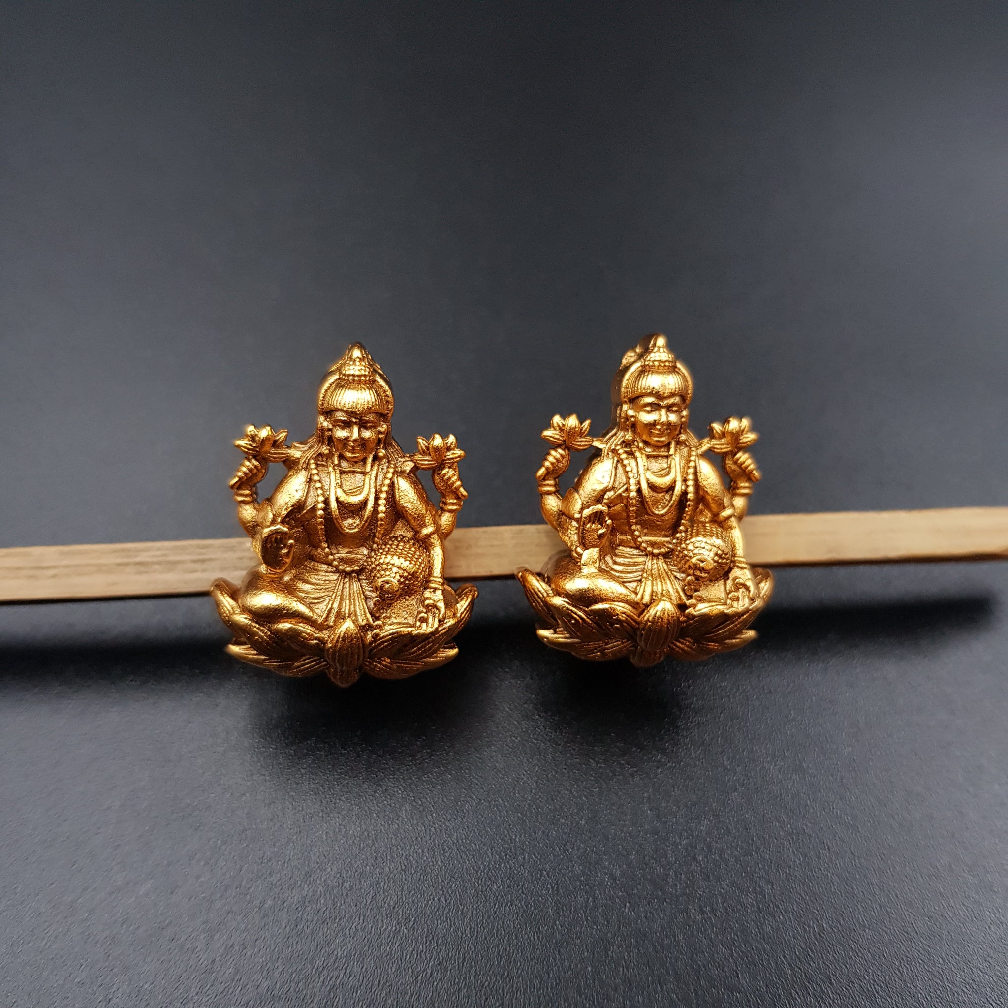 Tops/Studs Temple Earring 10286-28