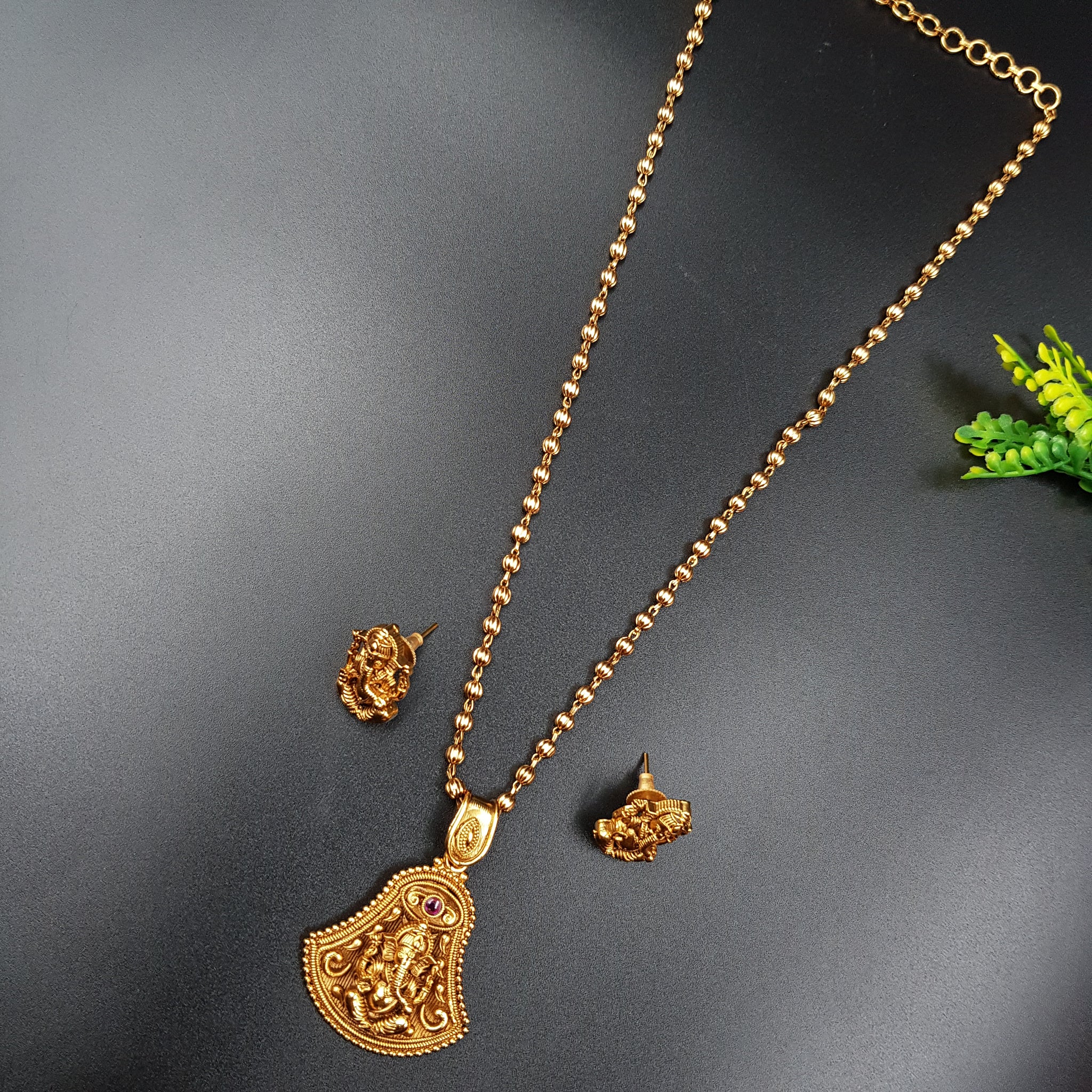 Light Temple Pendant Set 7002-1