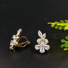 Clip On Tops/Studs Zircon/AD Earring 11154-33