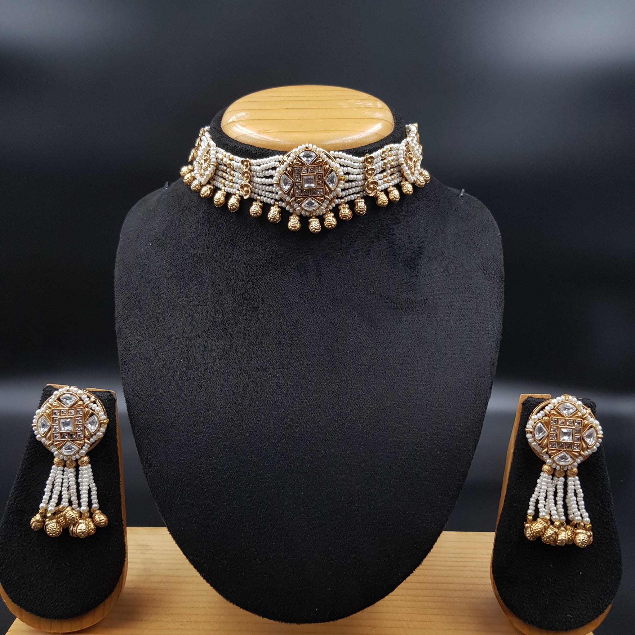 Choker Antique Necklace Set 11057-21