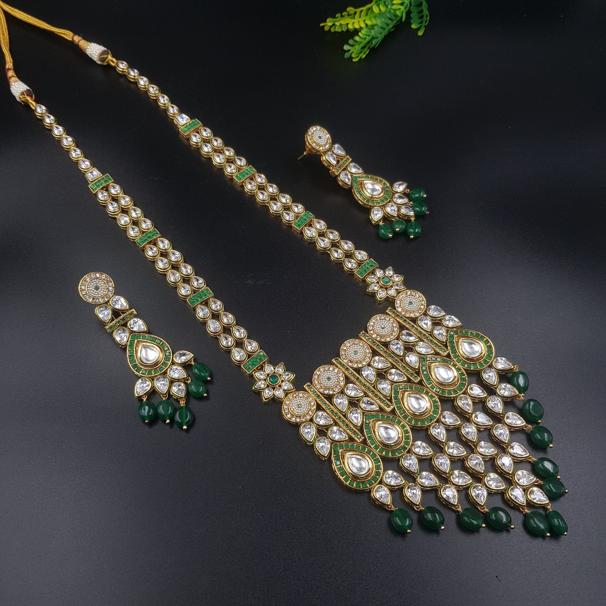 Long Neck Antique Necklace Set 11077-21