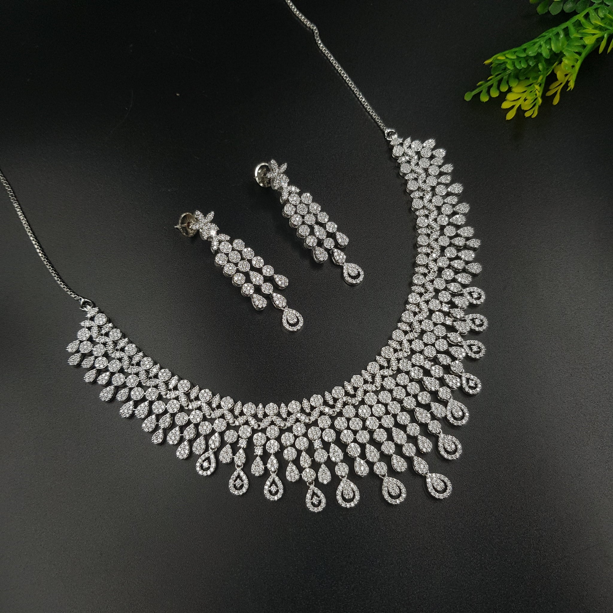 Round Neck Zircon/AD Necklace Set 10795-69
