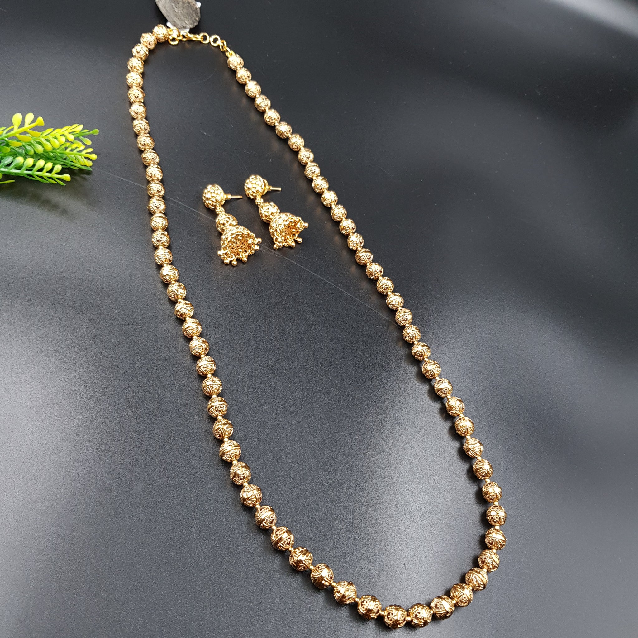 Gold Plated Pearl Necklace Set 18719