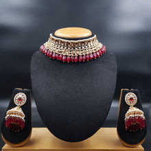 Choker Kundan Necklace Set 10229-28