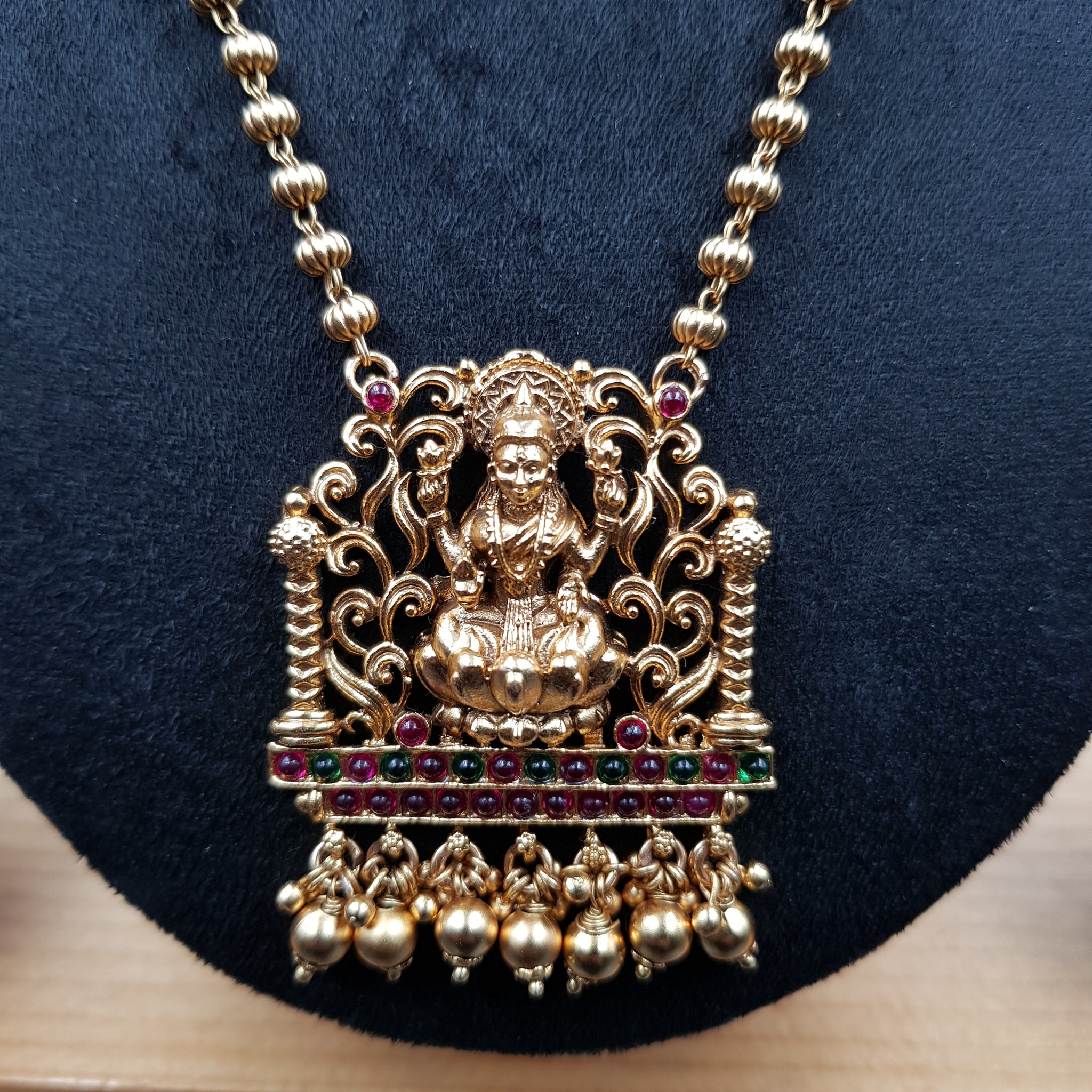Medium Temple Pendant Set 11251-1