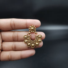 Round Neck Gold Look Necklace Set 11205-33