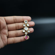 Round Neck Kundan Necklace Set 10606-68