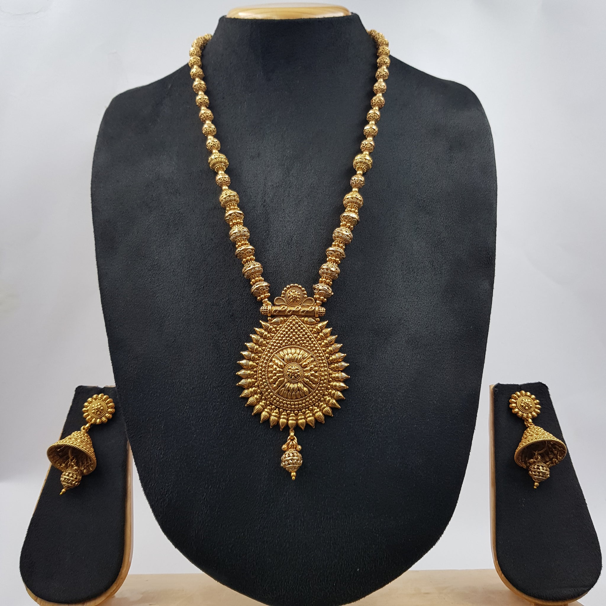 Long Neck Antique Necklace Set 11267-1
