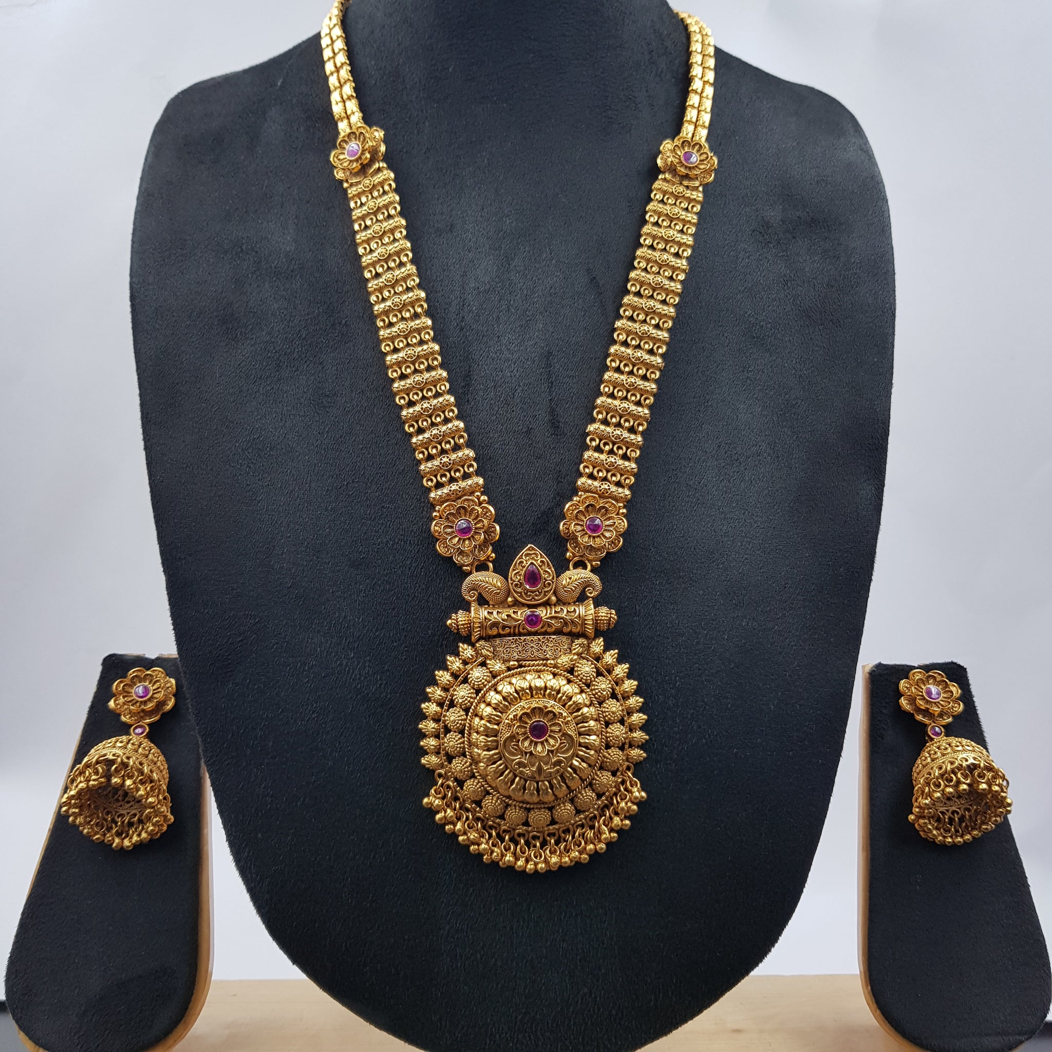 Long Neck Antique Necklace Set 11266-1