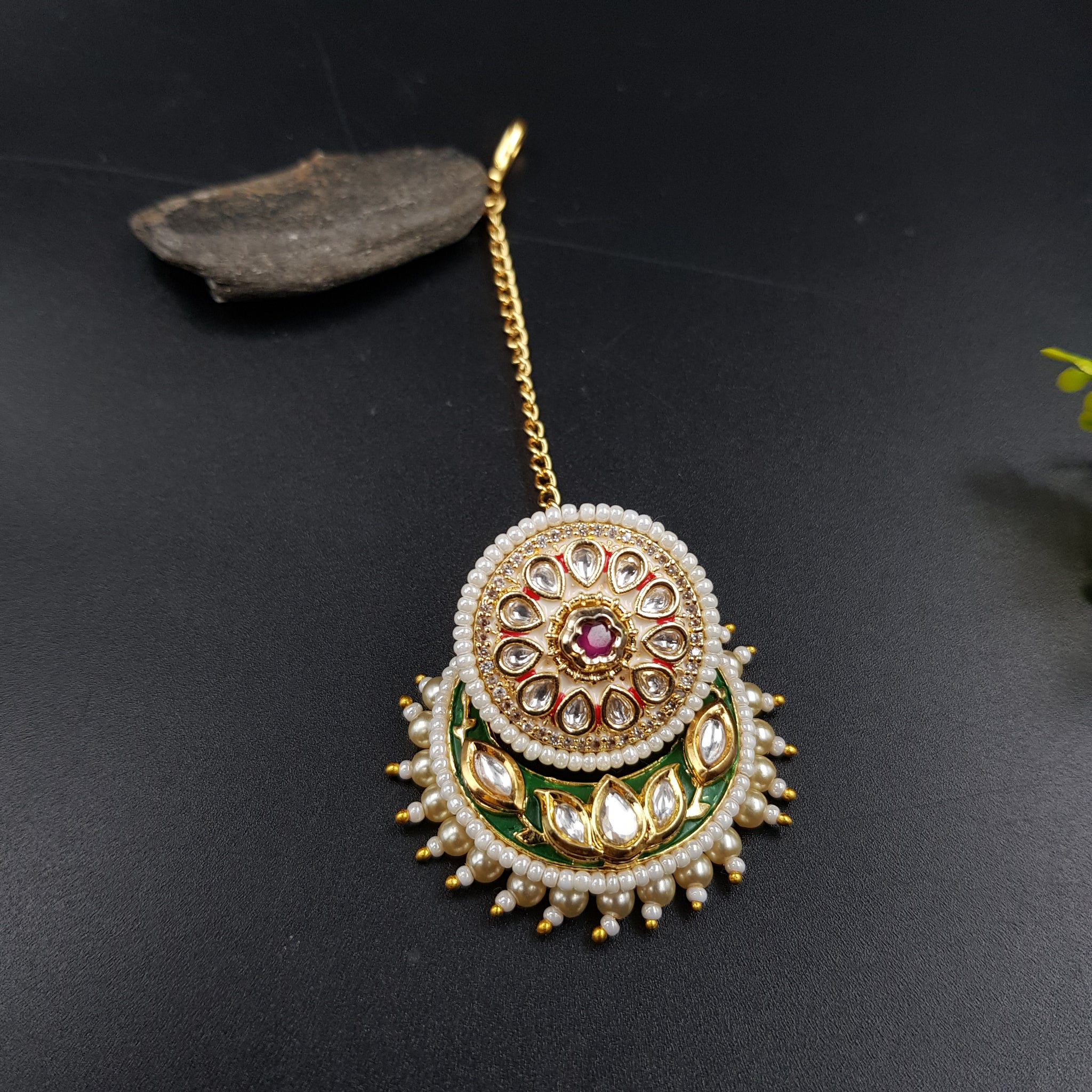 Kundan Borla 11240-1