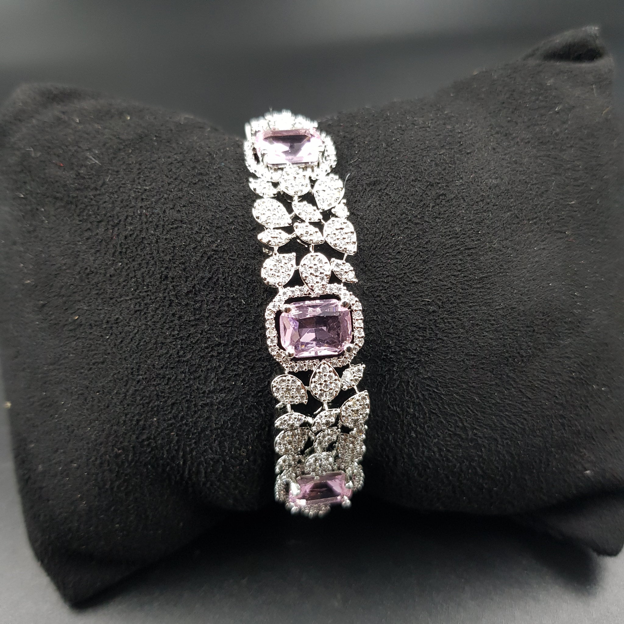 Zircon/AD Bracelet 10674-69