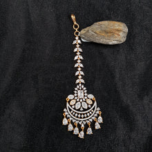 Zircon/AD Maang Tikka 10823-69