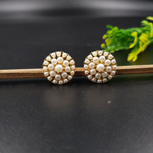 Tops/Studs Jadau Earring 11377-48