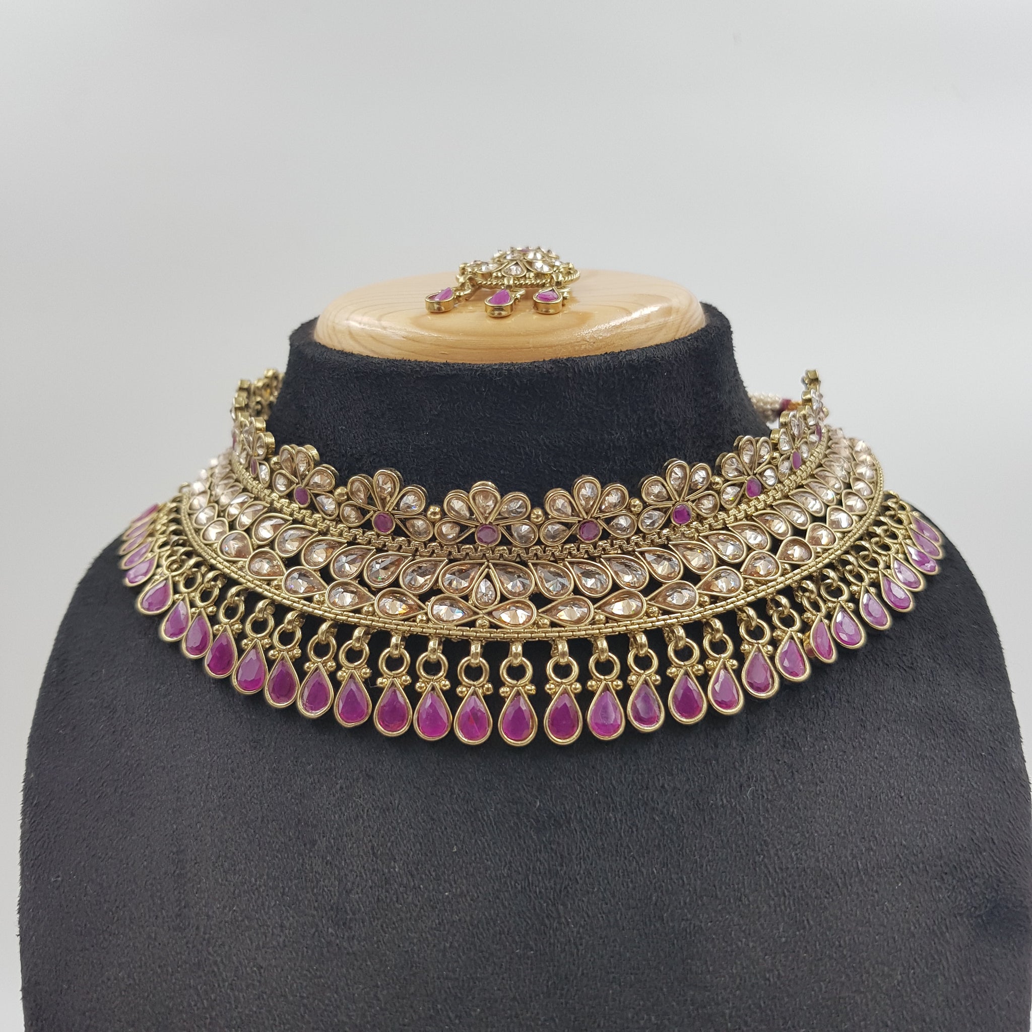 Ruby Antique Necklace Set