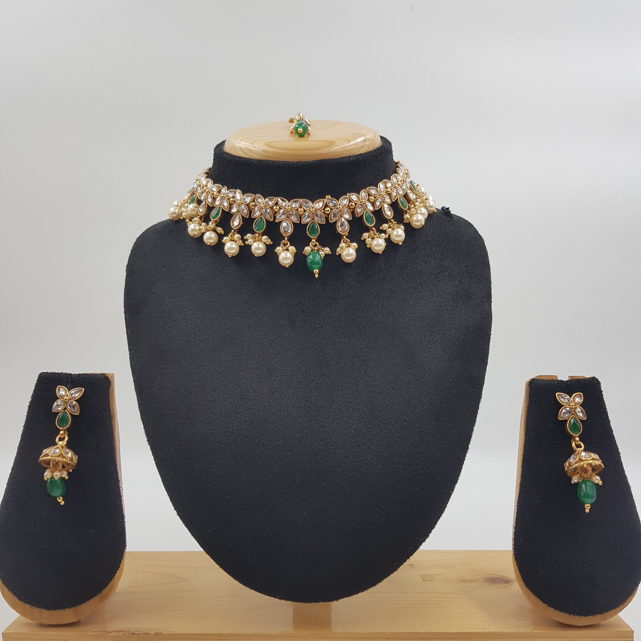 Green Gold Look Necklace Set 7806-1529