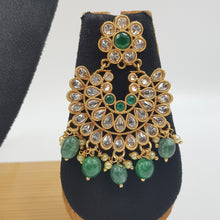 Green Gold Look Necklace Set