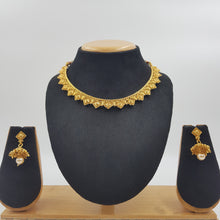 Round Neck Gold Look Necklace Set 7149-33