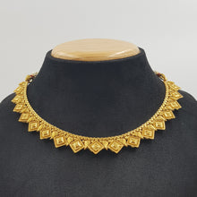 Round Neck Gold Look Necklace Set 7149-33