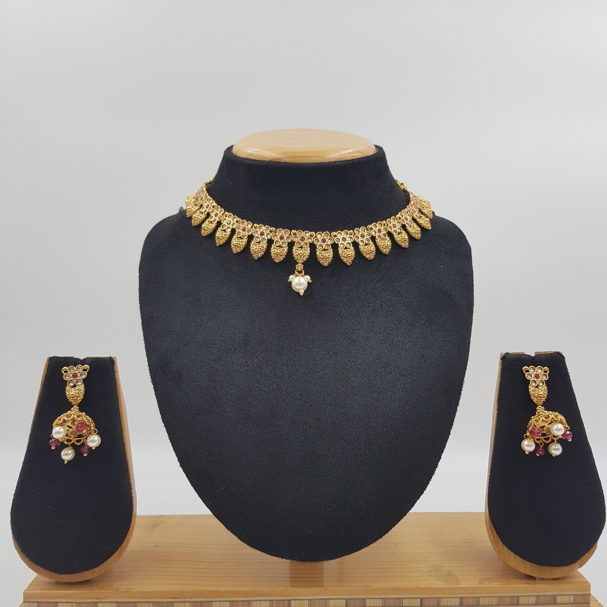 Ruby Gold Look Necklace Set