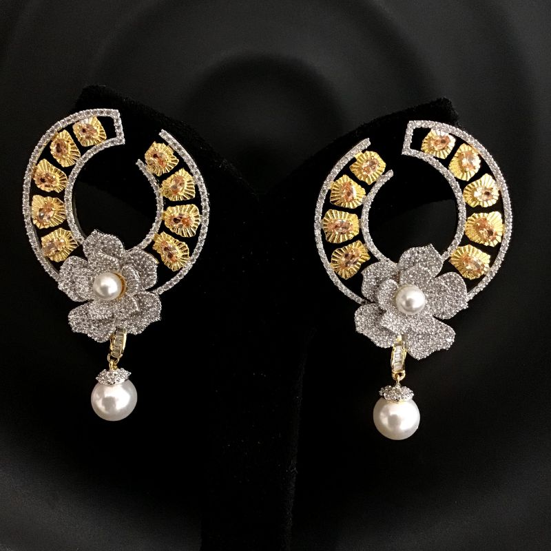 Stylish Zircon/AD Earring 13556-0903 - Dazzles Jewellery