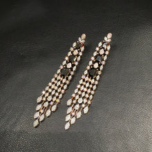 Danglers Zircon/AD Earring 6685-28