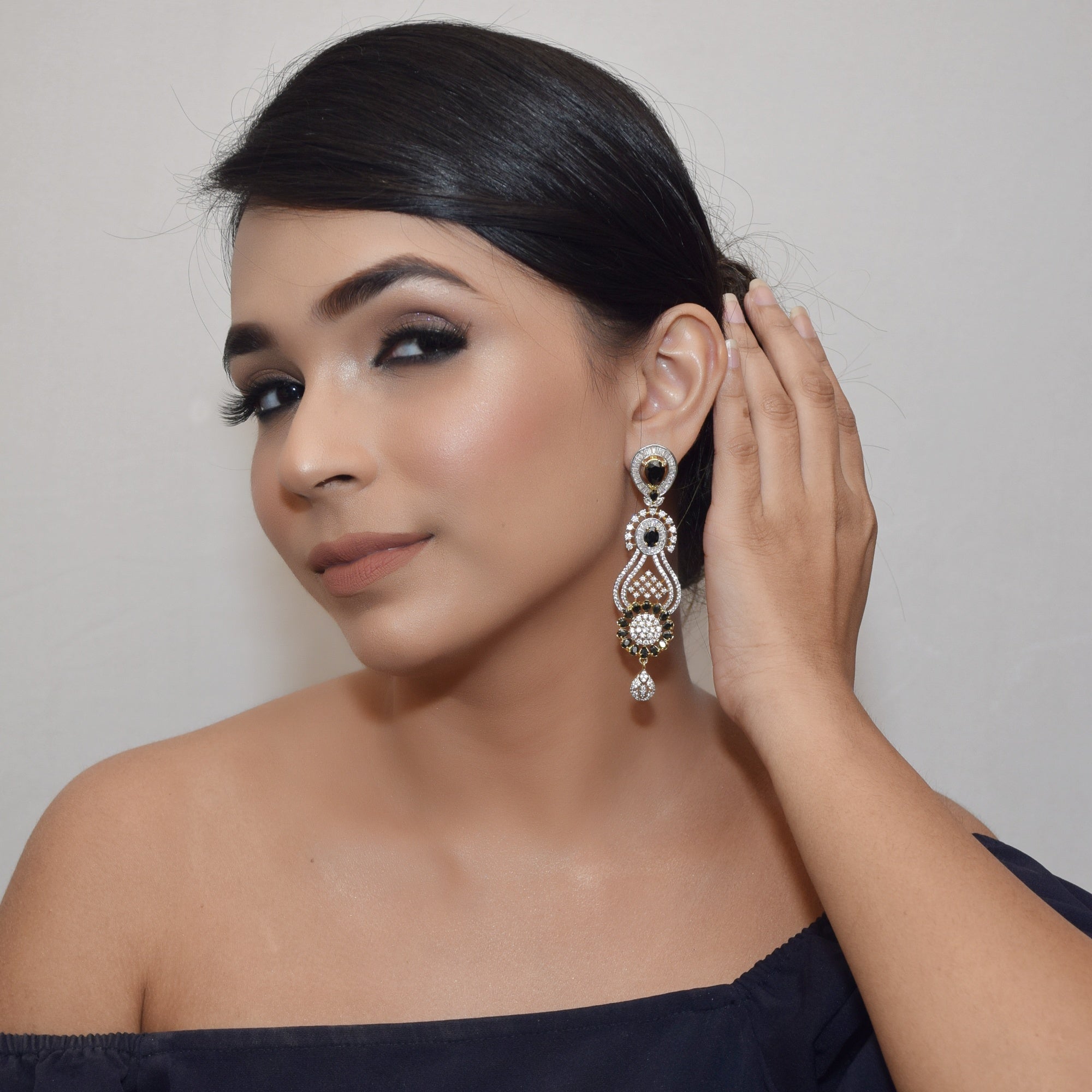 Danglers Zircon/AD Earring 8836-100 - Dazzles Jewellery