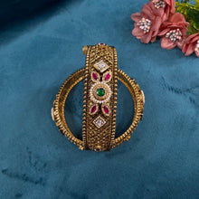 Antique Gold Finish Bangles/Kada 21165-28