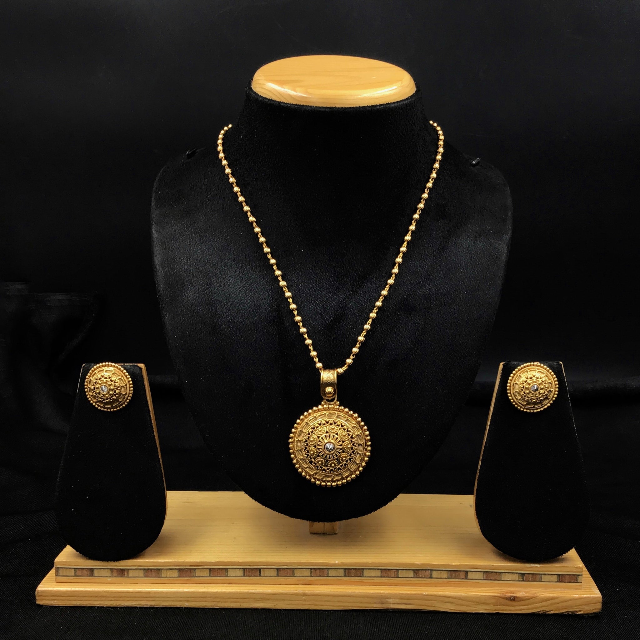 Antique Gold Plated Light Pendant Set 10066-28