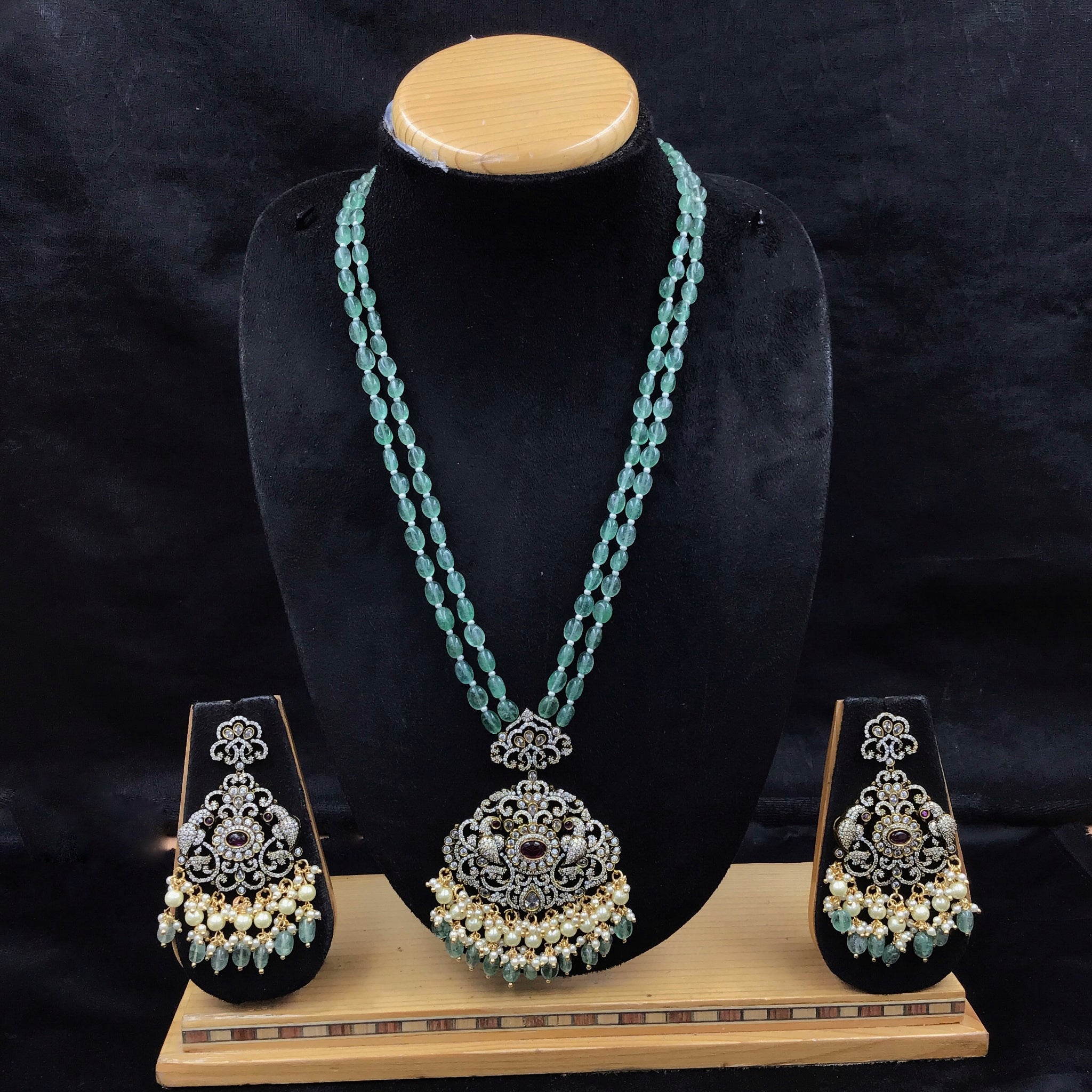 Designer Kundan Pendant Set 11070-21