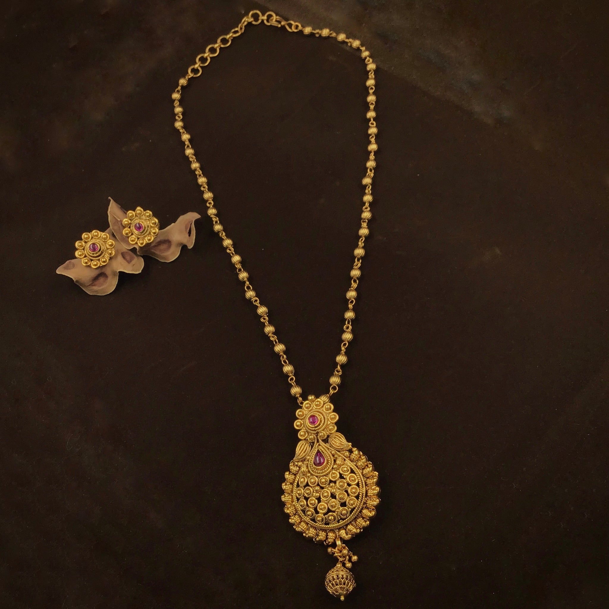 Antique Gold Plated Light Pendant Set 10016-28