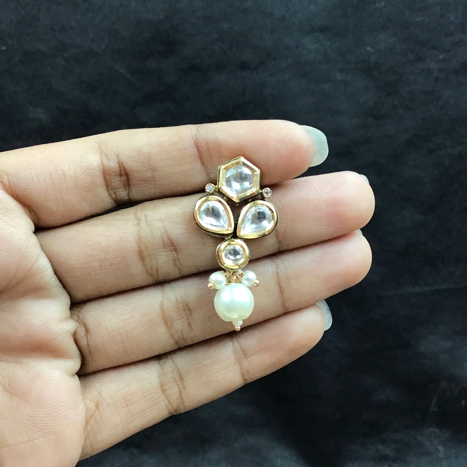 Medium Size Kundan Pendant Set 10094-4