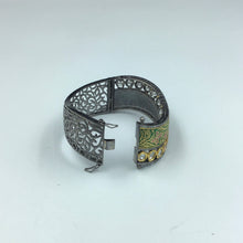 Kundan Meenakari Green Bracelet 10016-5266