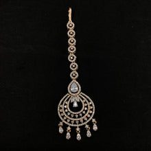 Zircon/AD Maang Tikka 4222-69