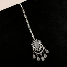 Zircon/AD Gray Maang Tikka 14778-1918