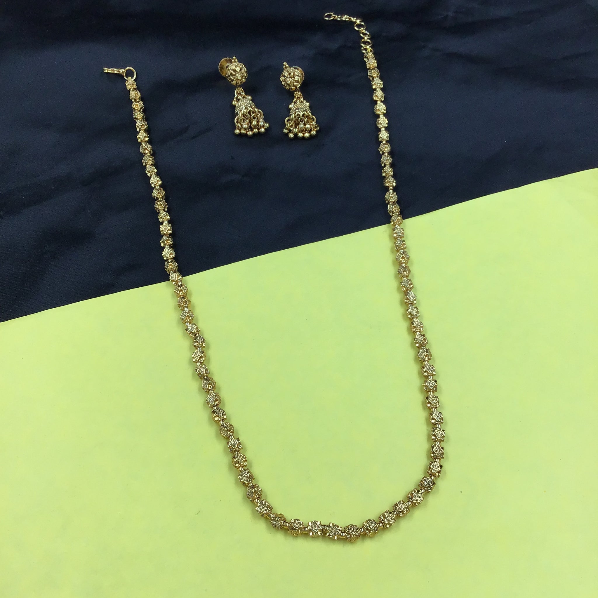 Gold Look Pearl Necklace Set 11004-21
