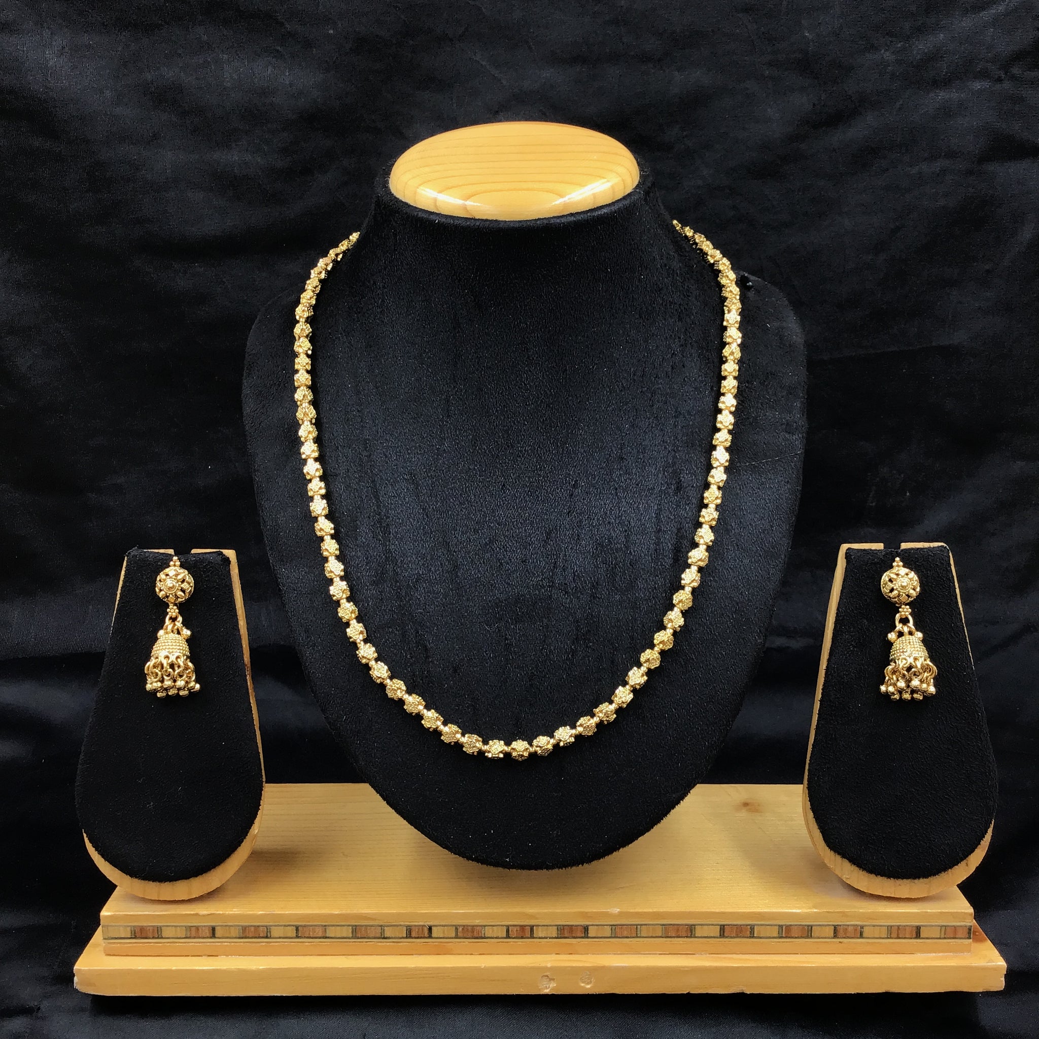 Gold Look Pearl Necklace Set 11004-21