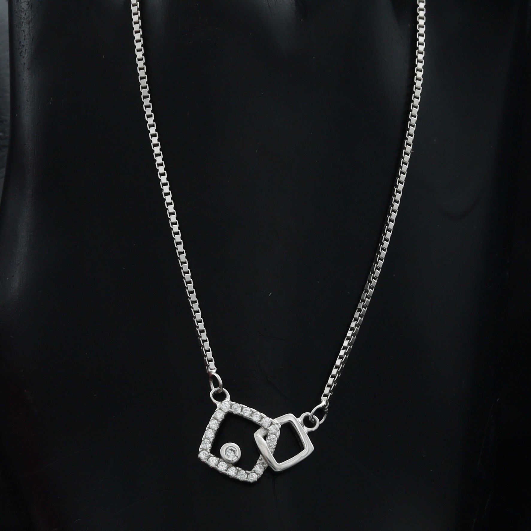 Pure 925 Hallmarked Pendant 8056-22