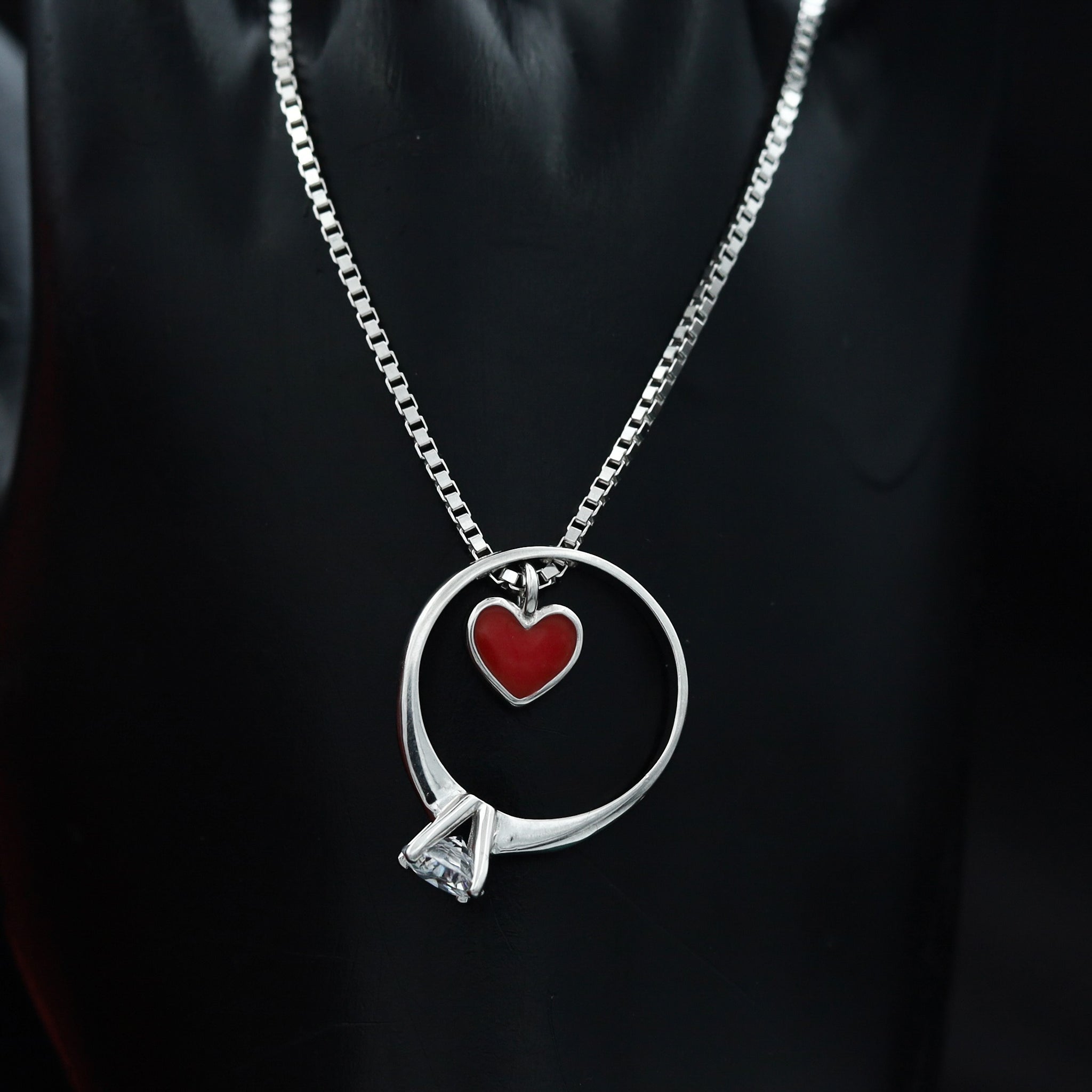 Pure silver 925 Hallmarked Silver Pendant with chain 5353-22