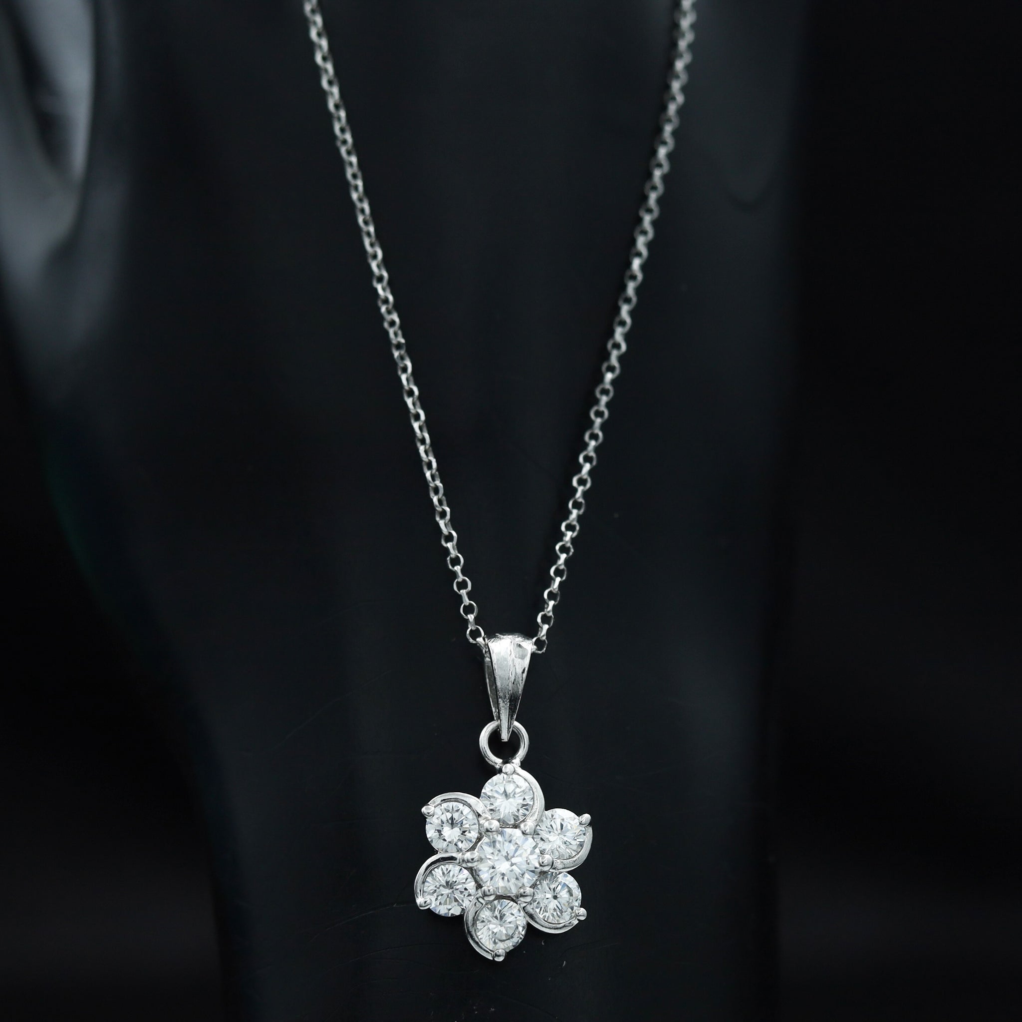 Pure silver 925 hallmarked Silver Pendant 1786-75