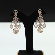 Zircon/AD Earring 1084-69