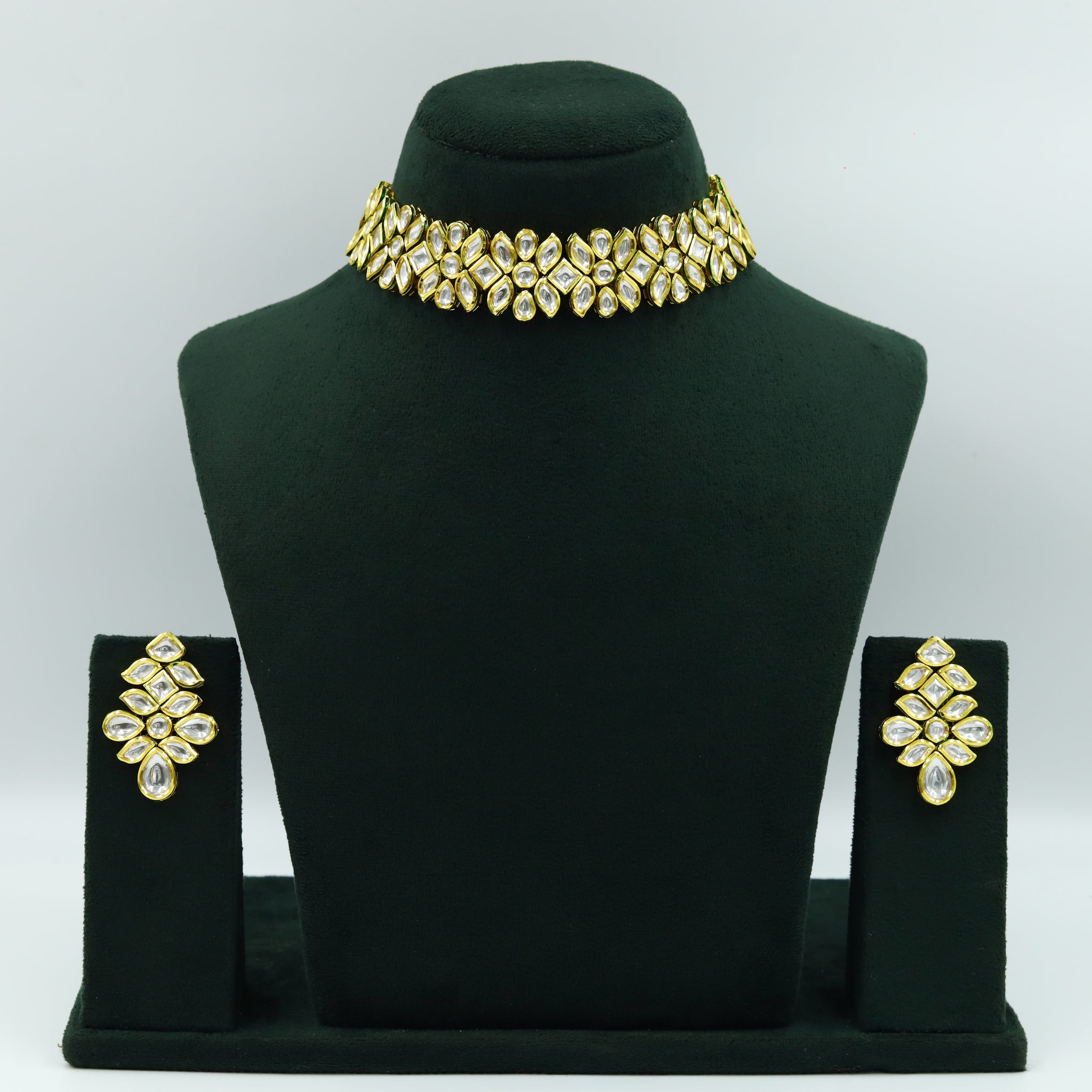 Choker Kundan Necklace Set 3715-28